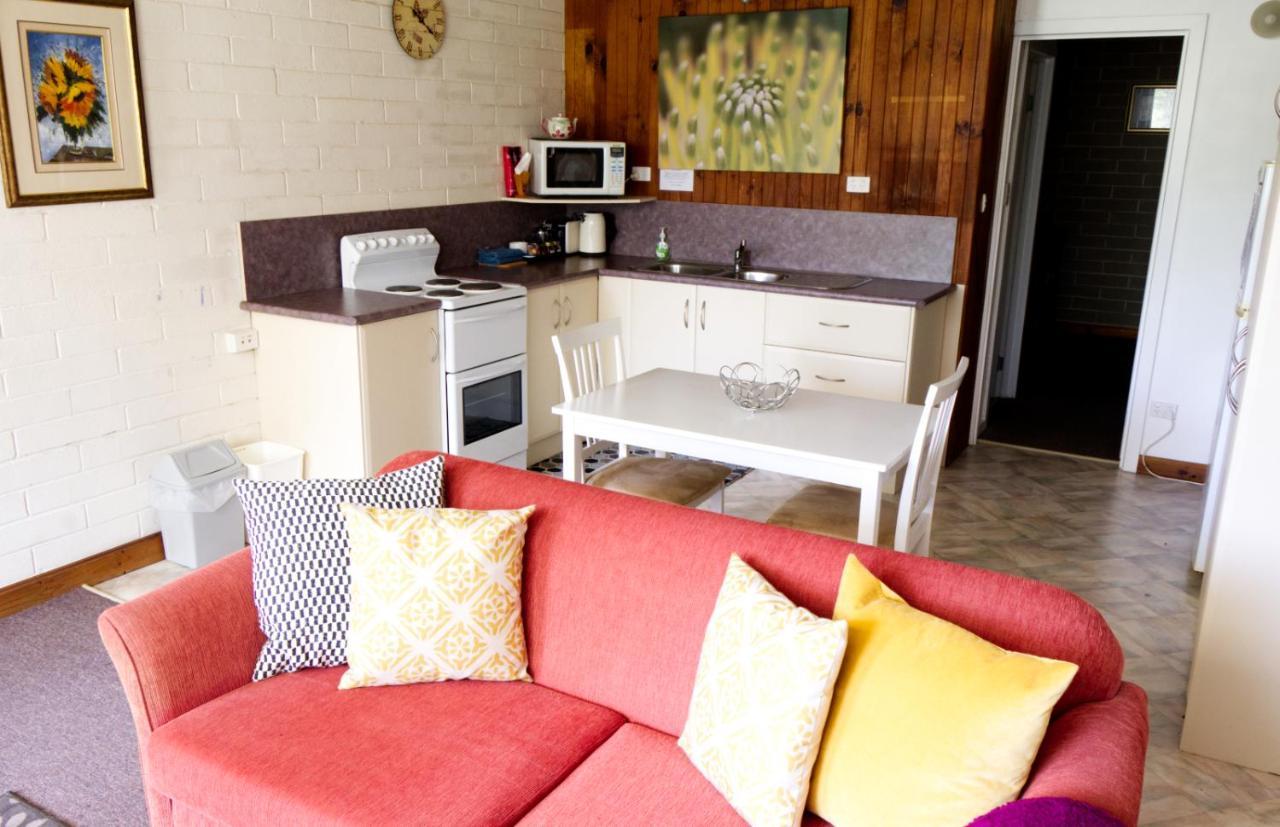 Alpenhorn Holiday Units Mount Beauty Bagian luar foto
