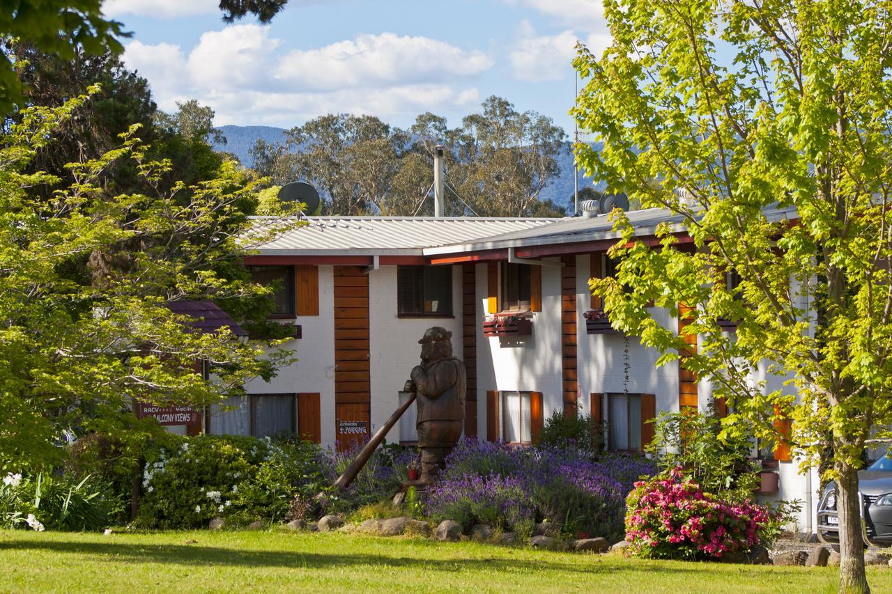Alpenhorn Holiday Units Mount Beauty Bagian luar foto