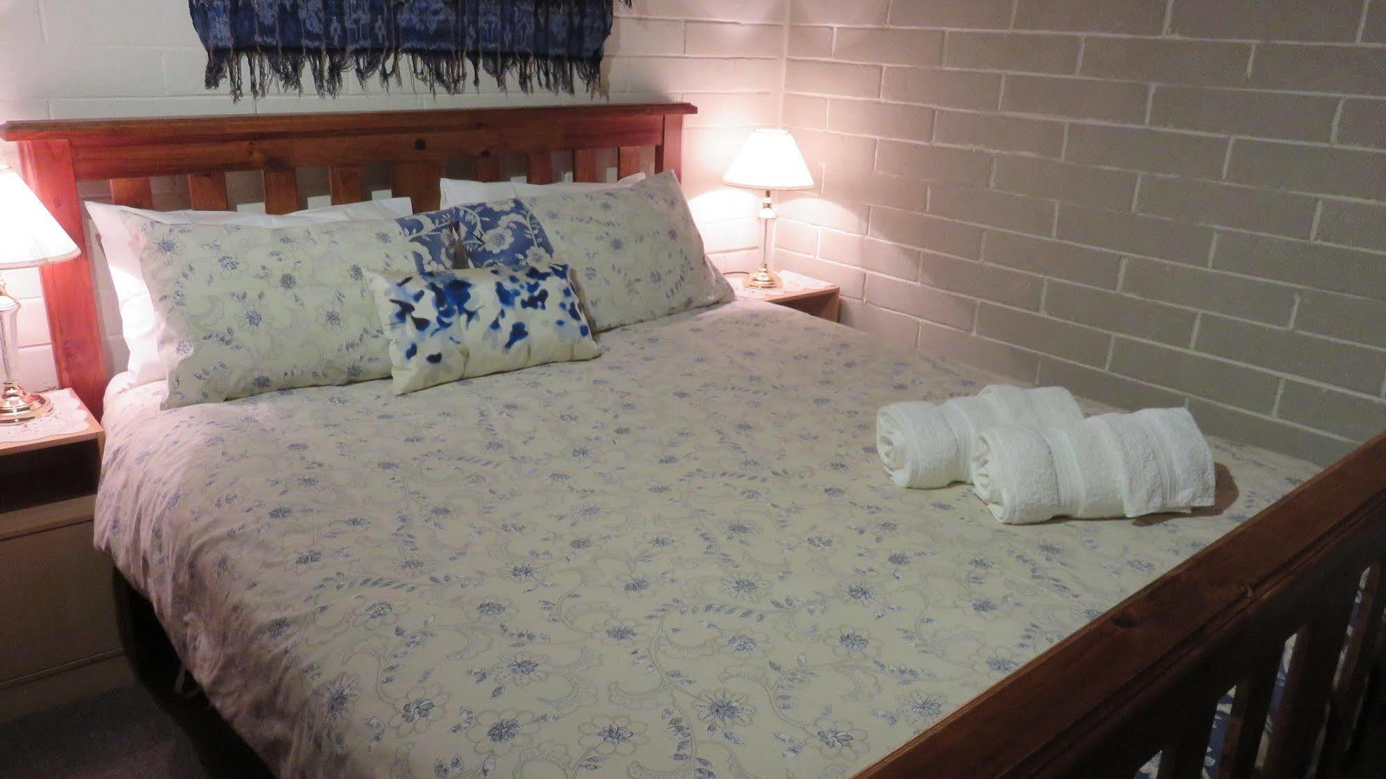Alpenhorn Holiday Units Mount Beauty Bagian luar foto